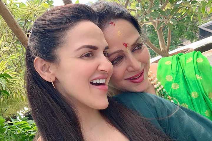 Esha Deol Addresses Postpartum Depression Post Her Daughter's Birth3