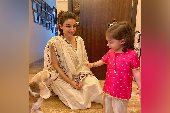 Her best friend, Soha Ali Khan