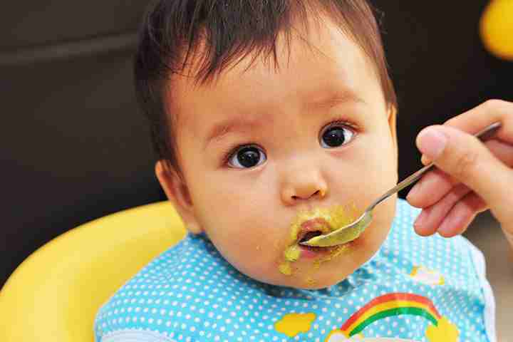 Introducing Solids To Your Baby